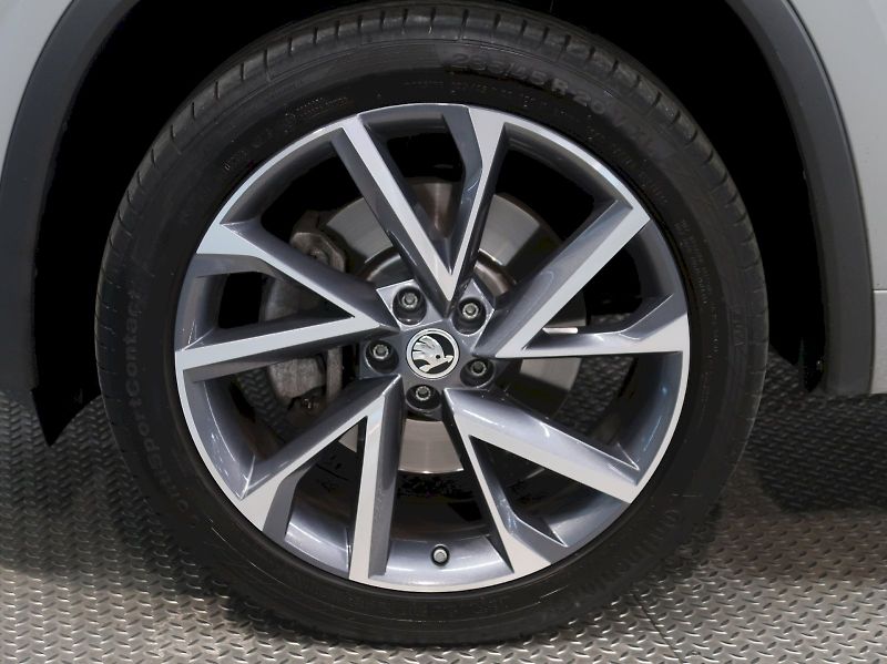 Škoda Kodiaq (2023) SPORTLINE 2.0TSI 140KW 4x4 DSG - fotka 12 z 44