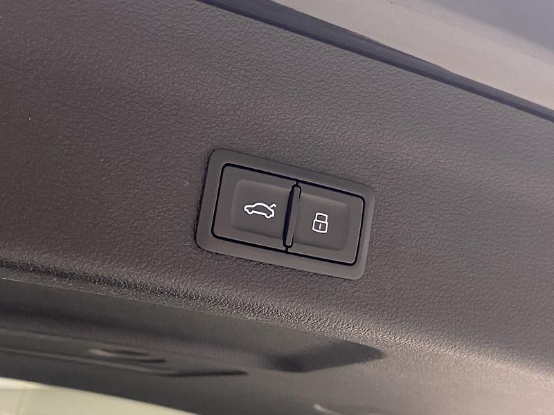 Audi S6 3.0TDI AVANT QUATTRO AUT - fotka 33 z 55