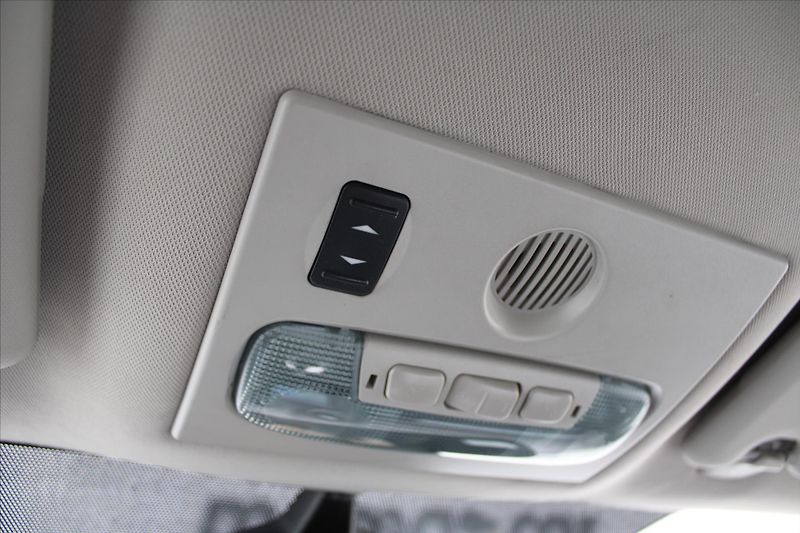 Ford Mondeo 2.0 TDCI 120kW TITANIUM NAVI - fotka 23 z 25