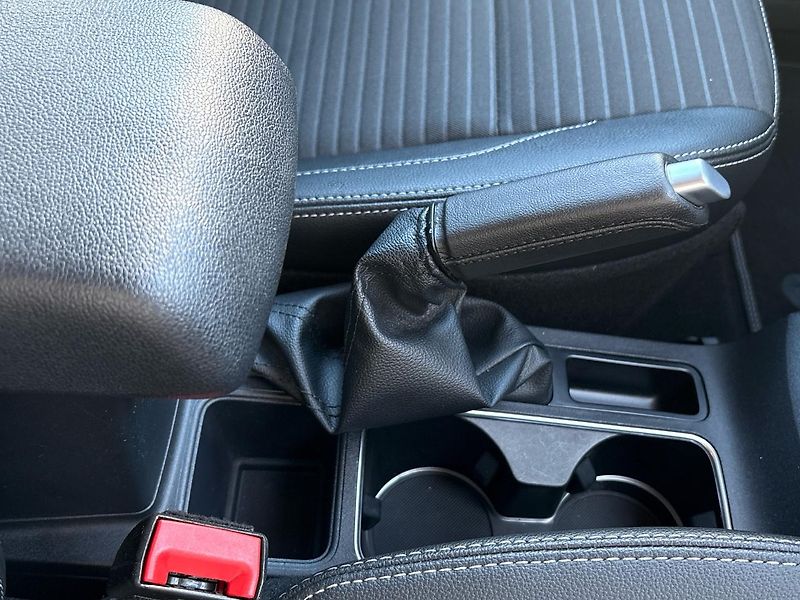 Ford EcoSport (2018) 1.0 EcoBoost Winter Packet - fotka 16 z 44