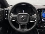 Volvo XC40 B3 DARK PLUS CZ 1.maj - náhled 2
