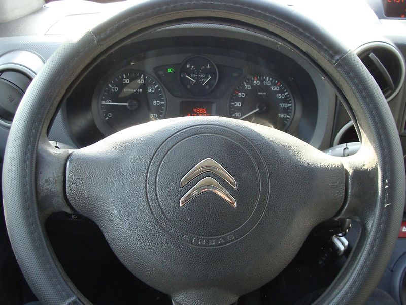 Citroën Berlingo 1.6i, 75 kW,klima,nové rozvody - fotka 15 z 24