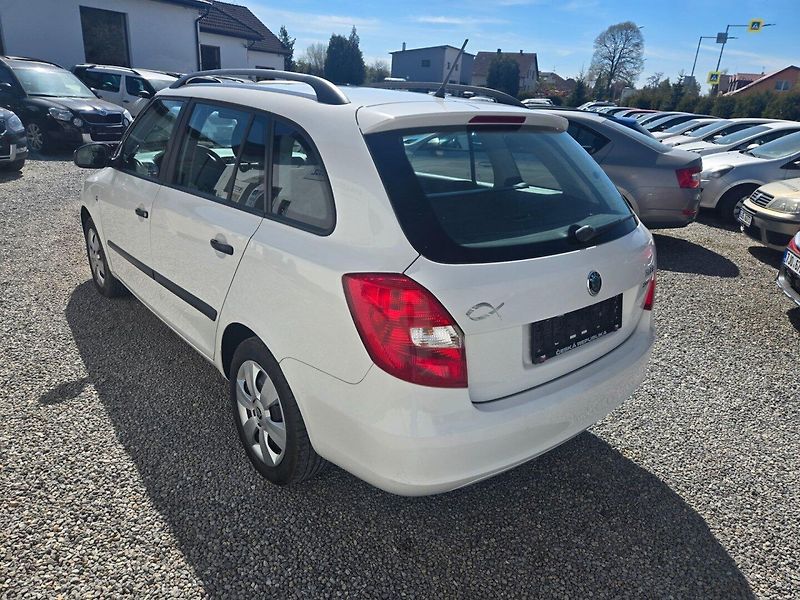 Škoda Fabia (2013) 1.2 i Serviska - fotka 5 z 29