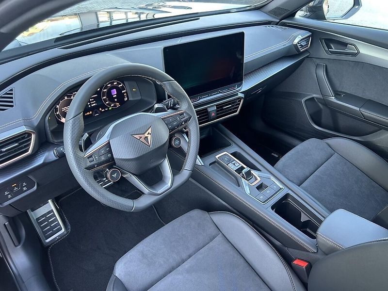 Cupra Formentor (2026) 2.0TSI 245kW DSG 4WD - fotka 4 z 12
