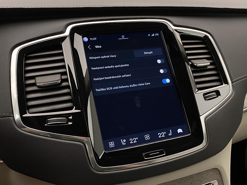 Volvo XC90 B5 AWD PLUS BRIGHT AUT CZ - fotka 48 z 58