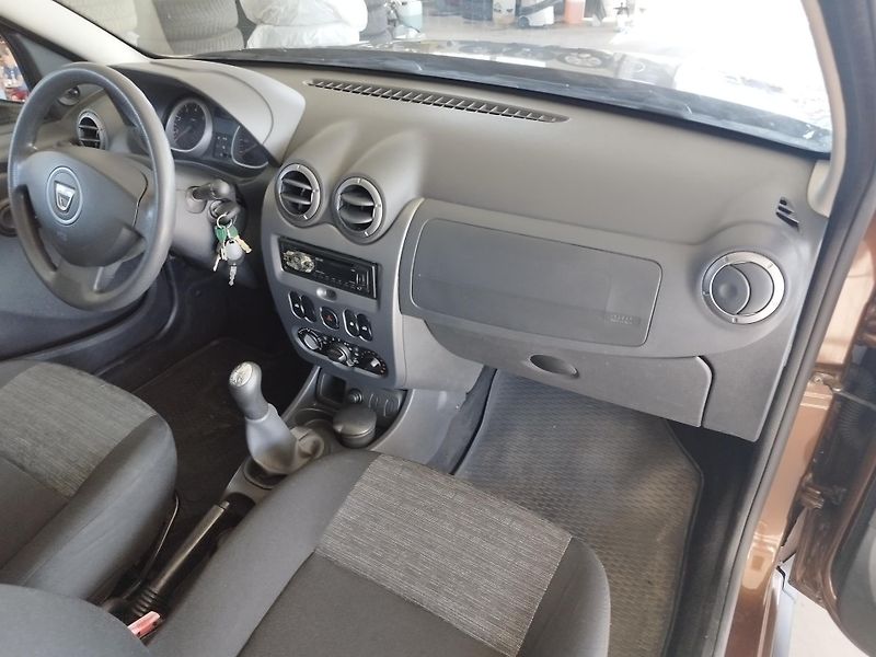 Dacia Duster (2012) 1,6I,77KW,KLIMA,ALU,KOUP.V ČR - fotka 15 z 22