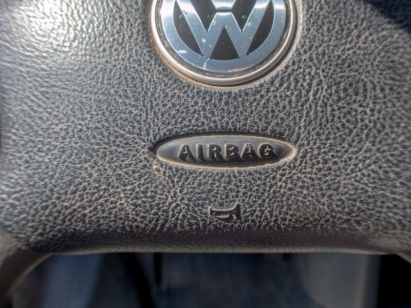 Volkswagen Transporter (2002) 2.5TD 63KW 9sed – 1 MAJITEL - fotka 18 z 27