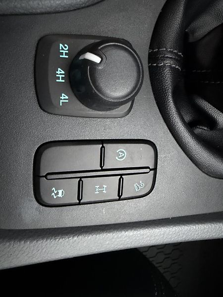Ford Ranger 3,2 TDI 200PS *NOVÝ MOTOR* - fotka 61 z 73