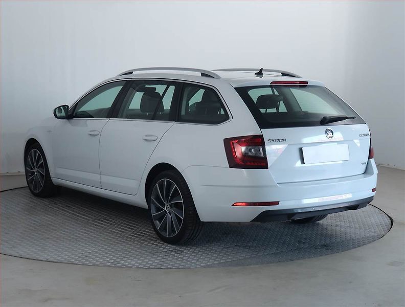 Škoda Octavia (2017) Laurin&Klement 2.0 TDI, 4X4 - fotka 4 z 21