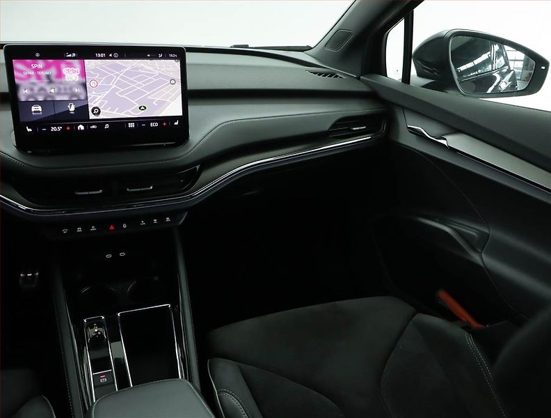 Škoda Enyaq (2022) Sportline iV 60 (62 kWh) - fotka 8 z 18