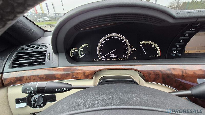 Mercedes-Benz Třídy S S320 CDI 4-MATIC-není odpočet - fotka 14 z 19