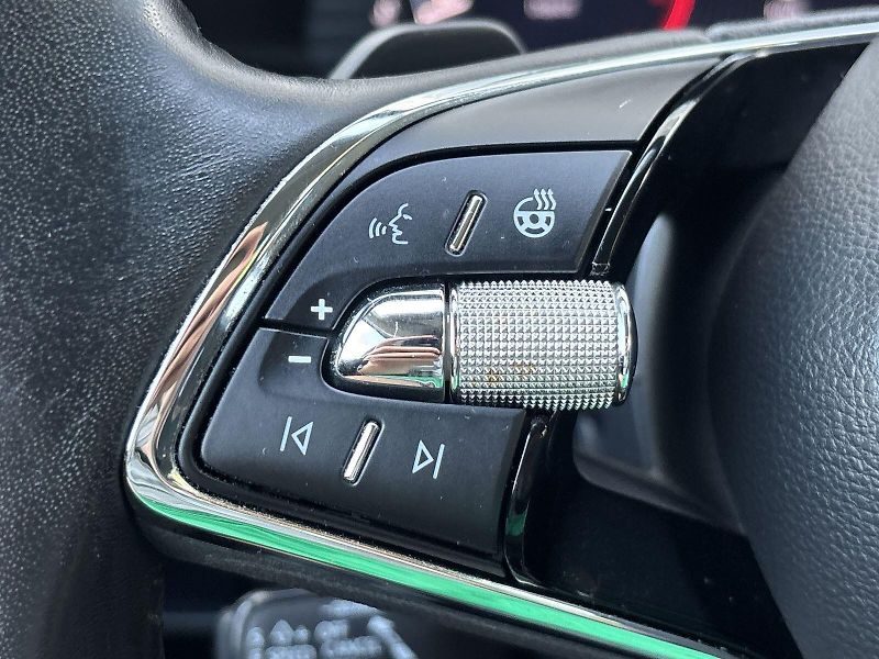 Škoda Superb (2021) Combi 2.0 TDI 4x4 DSG L&K - fotka 18 z 30