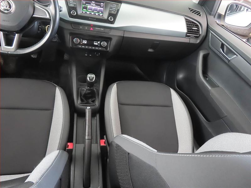 Škoda Fabia (2013) Monte Carlo 1.2 TSI - fotka 8 z 14