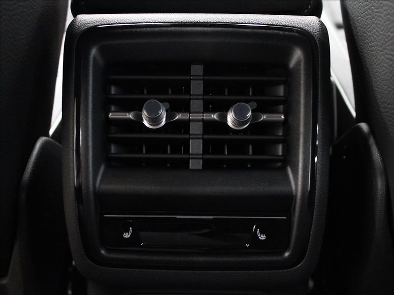 Škoda Kodiaq 2,0 TDI SL 142KW 4X4 EL. TAŽNÉ - fotka 29 z 34