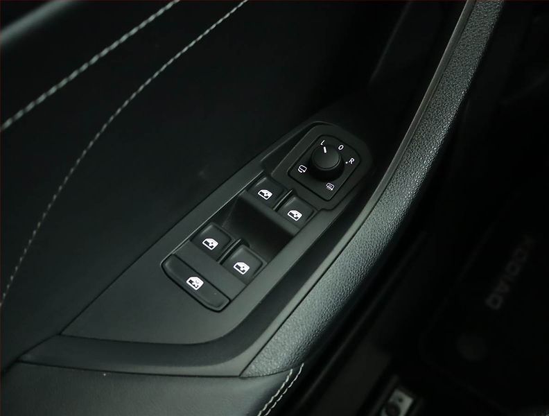 Škoda Kodiaq (2023) Ambition 2.0 TDI - fotka 18 z 18