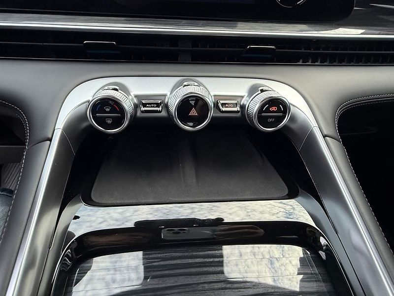 Omoda 9 (2026) Premium 1.5TGDI PHEV AWD - fotka 15 z 27