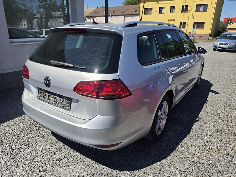 Volkswagen Golf Variant 1.4 TSi Lounge  - fotka 4 z 14