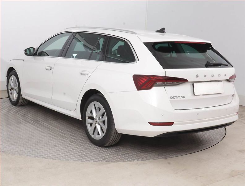 Škoda Octavia (2024) 2.0 TDI - fotka 4 z 16