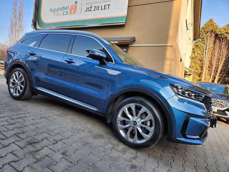 Kia Sorento (2021) LUXURY-7mist-ZÁRUKA-4*4 - fotka 9 z 45