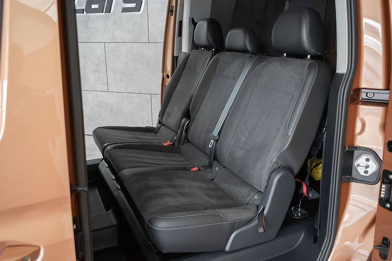 Volkswagen Caddy MAXI 2.0 TDI STYLE*TAŽNÉ*ČR 1M - fotka 16 z 45