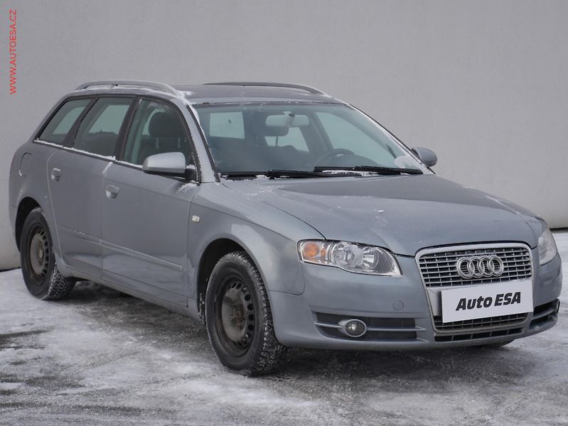 Audi A4 (2006) 1.9 TDi, AAC, TZ - fotografie inzerátu