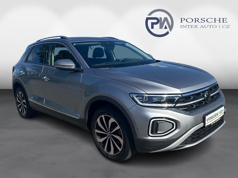 Volkswagen T-Roc 1.5 TSI Style 110 kW M6F - fotka 6 z 30