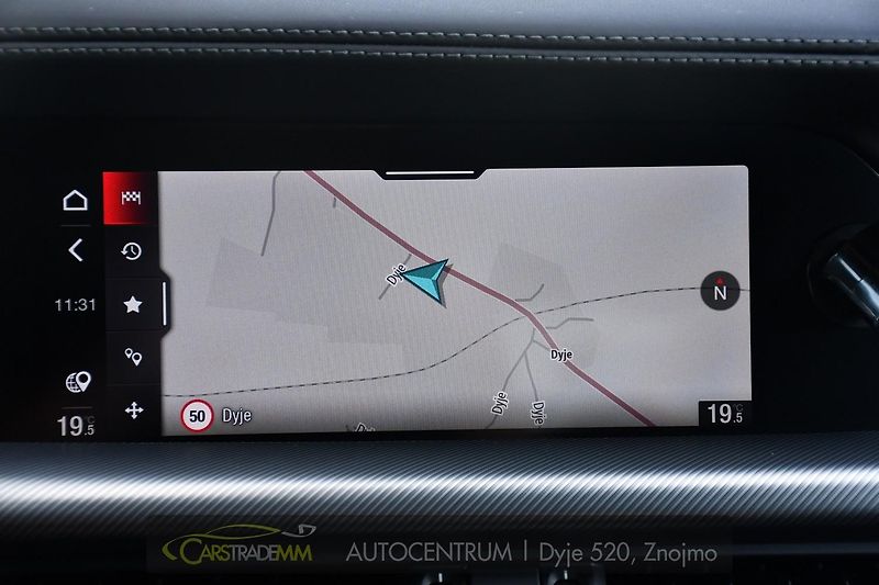 Alfa Romeo Stelvio 2.2D VELOCE Q4 H&K PANOR TAŽNÉ - fotka 37 z 53
