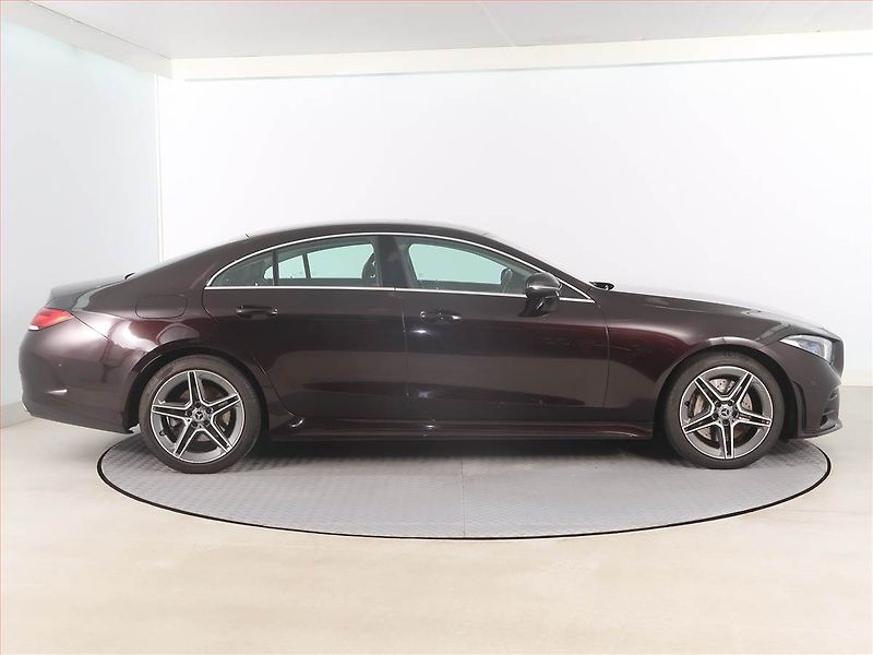 Mercedes-Benz CLS (2019) 400 d 4MATIC - fotka 6 z 20