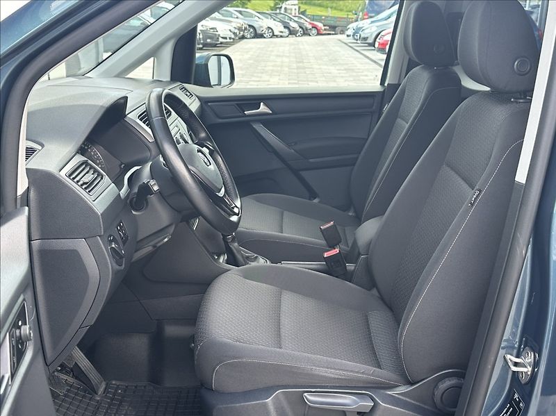 Volkswagen Caddy 2,0 TDI 122PS  Trendline 4x4 - fotka 12 z 47