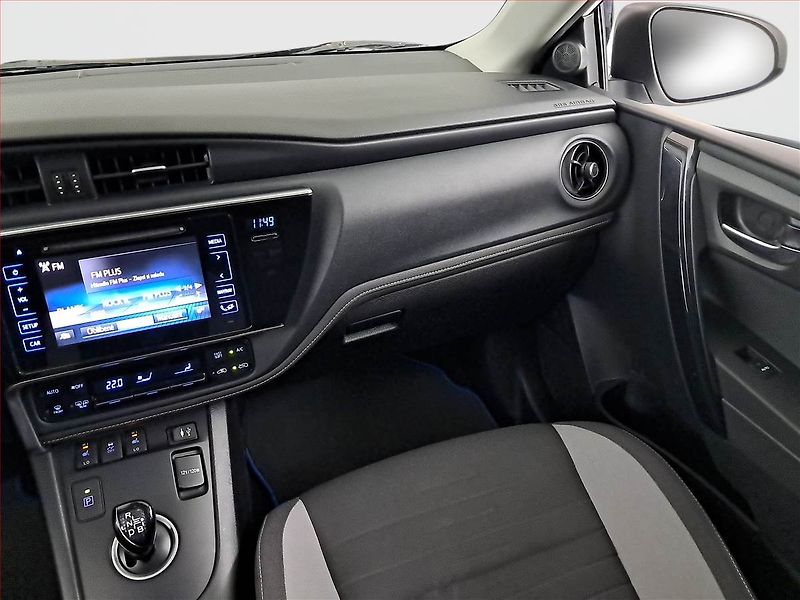 Toyota Auris (2016) Hybrid, Automat, Serv.kniha - fotka 8 z 18