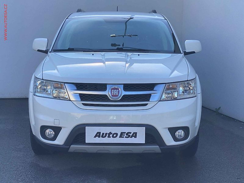 Fiat Freemont (2014) 2.0 JTD AWD, Lounge, AT - fotka 2 z 22