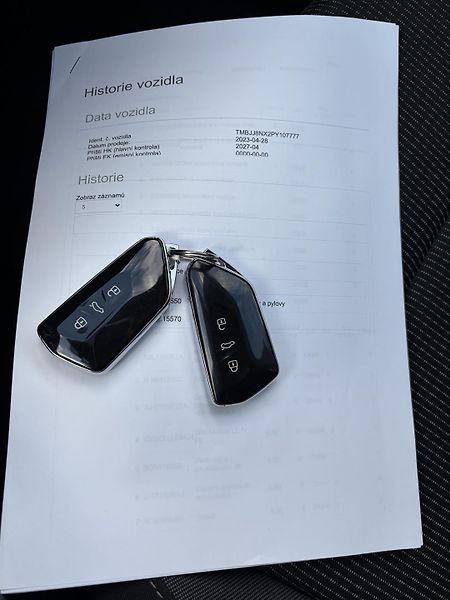 Škoda Octavia (2023) 110kW DSG/ACC/NAVI/SERVIS - fotka 23 z 24
