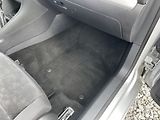 Volkswagen Golf 1.6TDi 105PS  6 HIGHLINE TOP!! - náhled 141