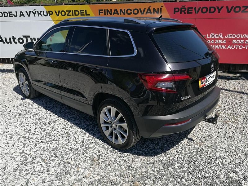 Škoda Karoq 1,5 TSI DSG - fotka 4 z 24