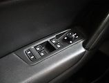Volkswagen Touran (2020) Highline 2.0 TDI, Automat - náhled 18
