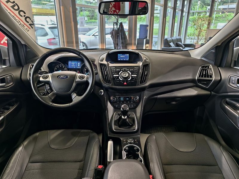 Ford Kuga 1.5 EcoBoost 110kW TITANIUM - fotka 9 z 24