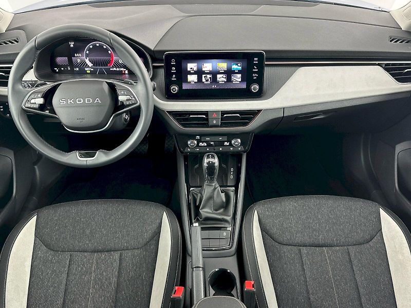 Škoda Scala (2025) DSG 1.0TSI 85kW Top Selection - fotka 5 z 28