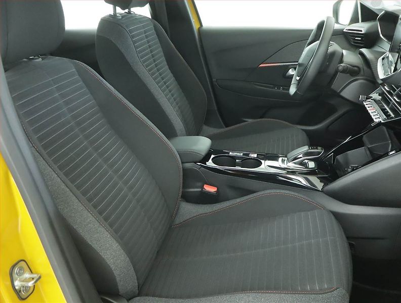 Peugeot 208 (2021) 50 kWh, SoH 91%, Automat - fotka 9 z 22