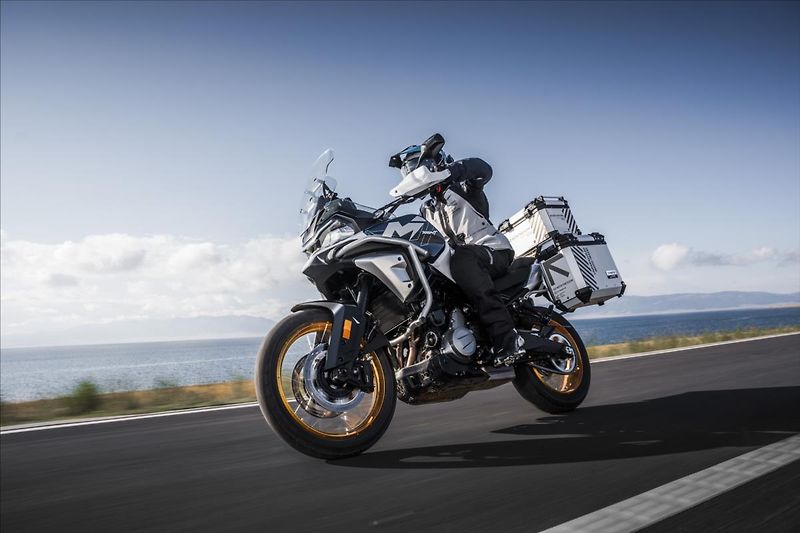 CFMOTO (2025) 700MT Adventure  EU5+ - fotka 8 z 9