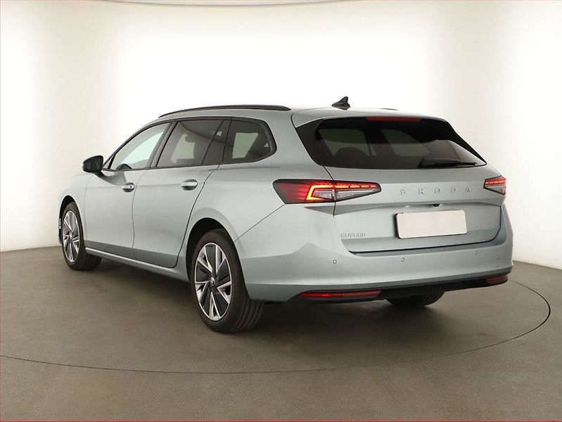 Škoda Superb (2024) 2.0 TDI, Selection - fotka 4 z 18