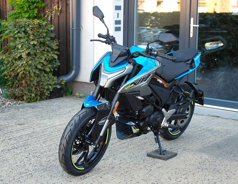 CFMOTO (2026) 125NK BLUE - fotka 10 z 25