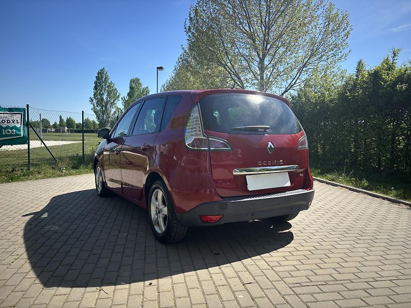 Renault Scénic 1.4 TCe Dynamique - fotka 7 z 26