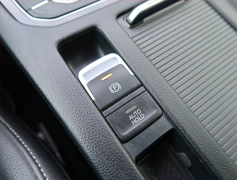 Volkswagen Arteon (2021) R-line 2.0 TSI - fotka 22 z 25