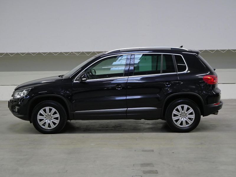 Volkswagen Tiguan - fotka 3 z 25