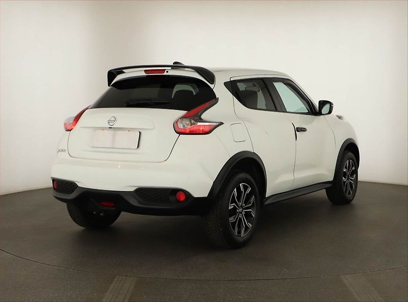 Nissan Juke (2017) 1.2 DIG-T, Serv.kniha, Navi - fotka 5 z 14