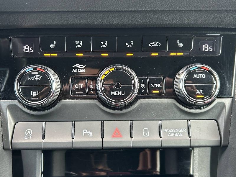 Škoda Karoq (2020) 1.5 TSI 7DSG Sportline - fotka 7 z 29