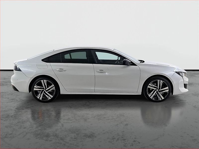 Peugeot 508 (2019) 1.6 PureTech, Automat, Kůže - fotka 6 z 25