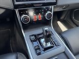 Jaguar XE 2,0 D180 R-Dynamic S AT DPH - náhled 24