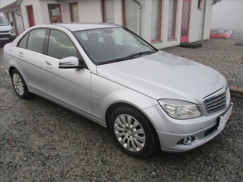 Mercedes-Benz Třídy C 1,8 C180 K, NAVI, serviska, - fotografie inzerátu