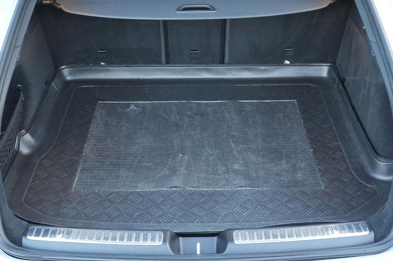 Mercedes-Benz GLC 220d, Vzduch, Ventilace,Záruka - fotka 35 z 41
